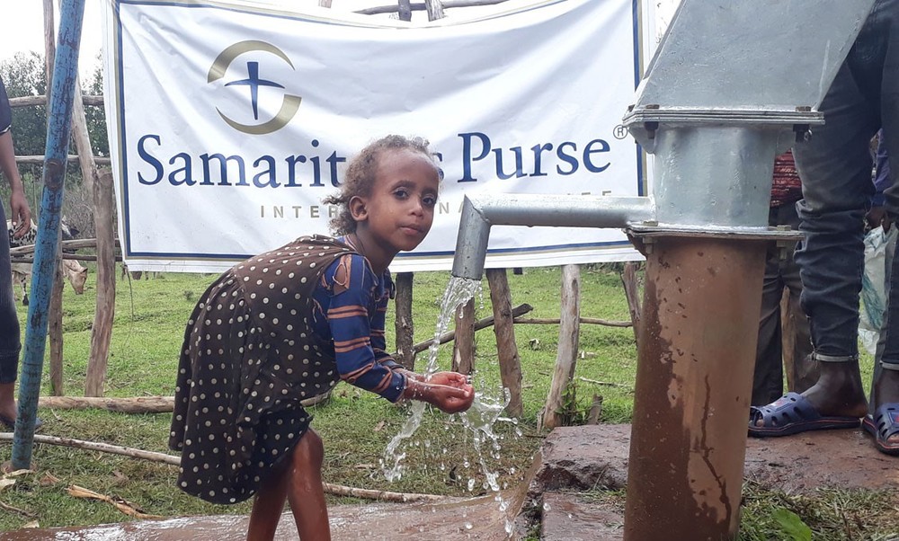 LCP National Honor Society Organizes Clean Water Project
